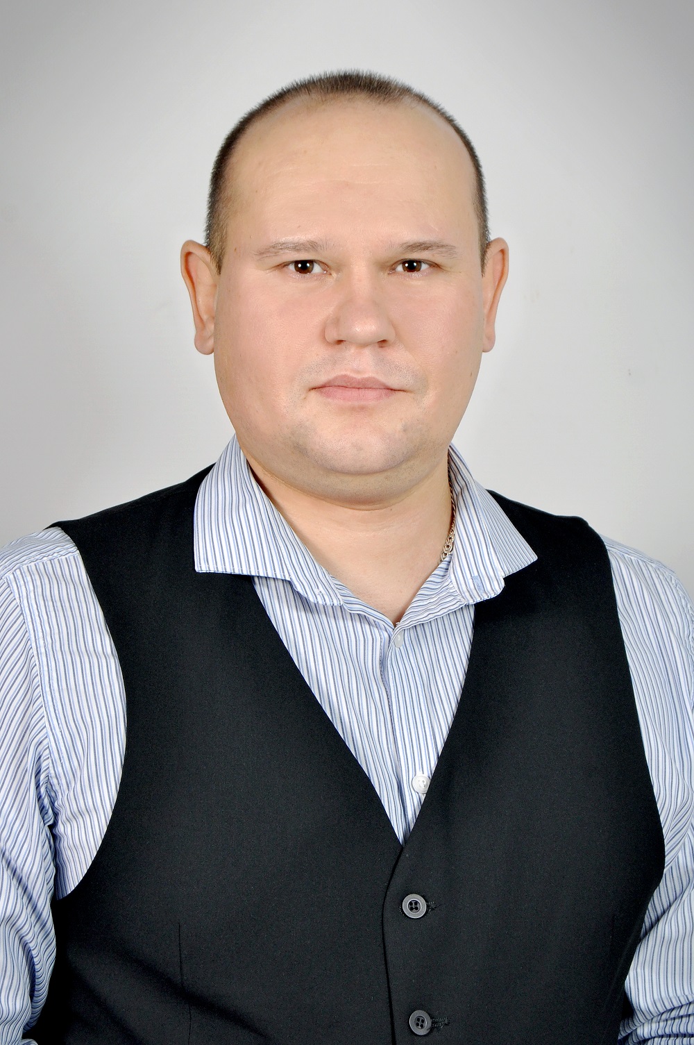Морев Дмитрий Евгеньевич.